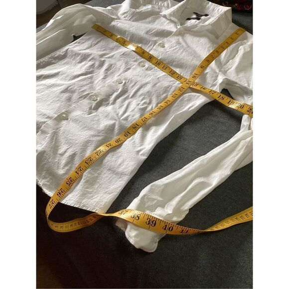 Muscle Fit Men’s New Look Button Down Shirt Size: S - Picture 3 of 6